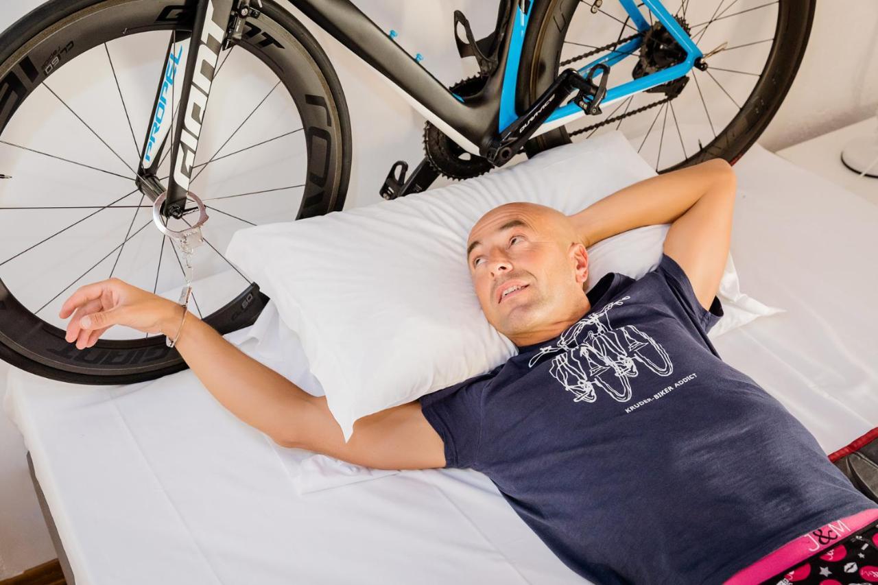 Alp Apartments Ski & Bike - Tourneuve5 Аоста Екстер'єр фото